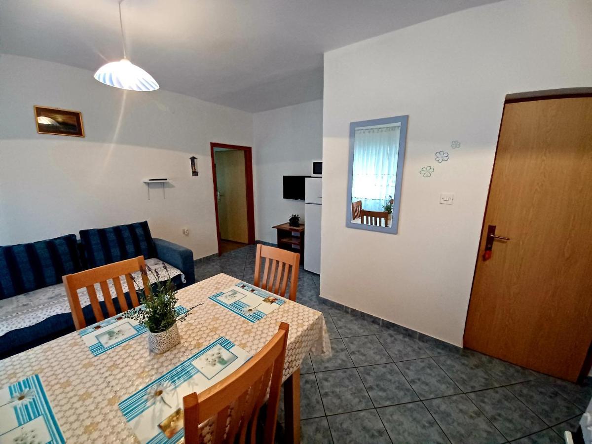 Apartment Prskalo - Vodice Eksteriør billede