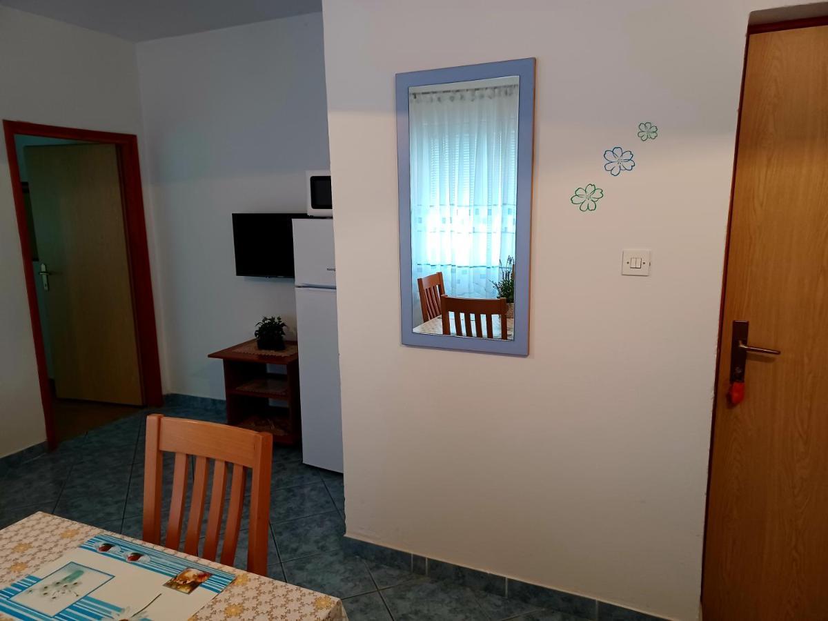Apartment Prskalo - Vodice Eksteriør billede